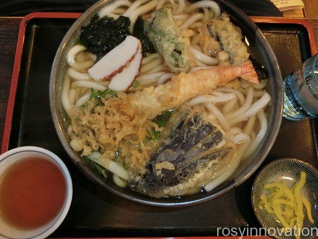 はまだや　天ぷらうどん　大盛り